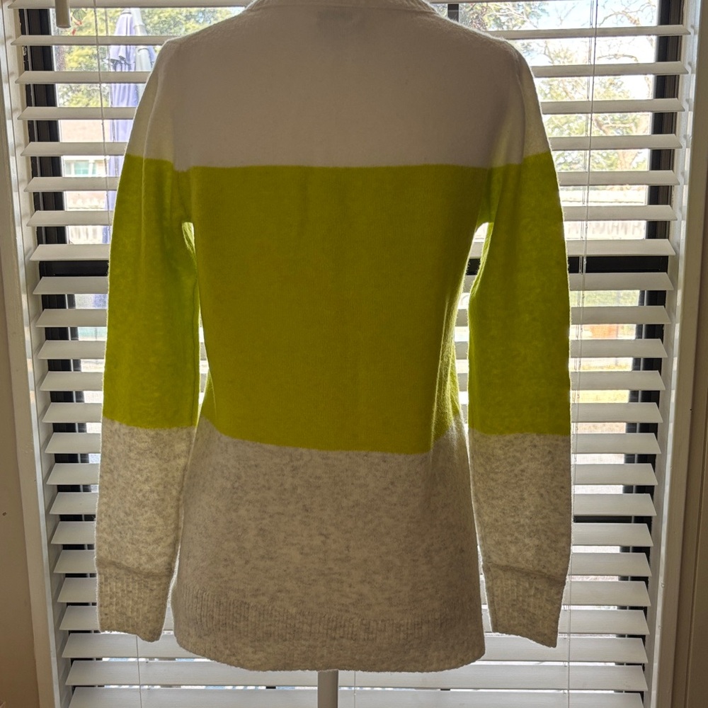 J.Crew Factory Colorblock Sweater – XS – Fall Preppy Knit - Picture 6 of 9